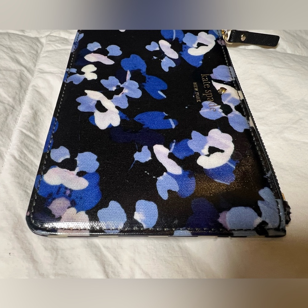 Kate Spade NY Floral Stripe Slim Wristlet Pouch Zip Clutch Black Blue - Picture 10 of 11